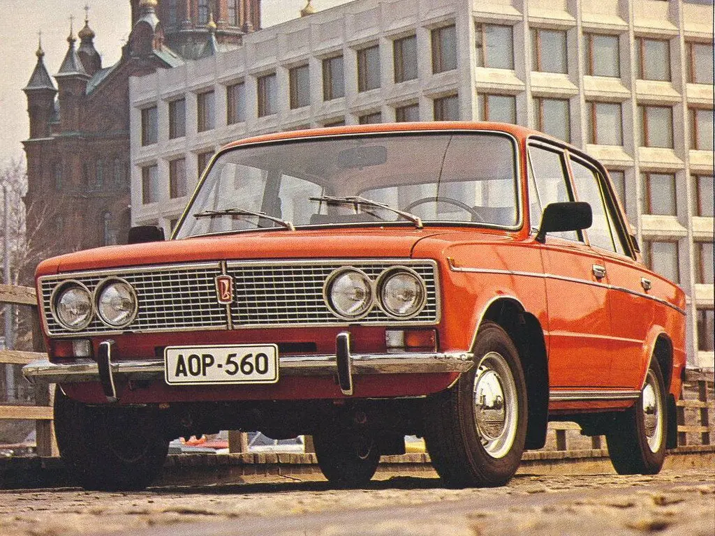 Лада 2103 (21035) 1 поколение, седан (02.1972 - 09.1984)